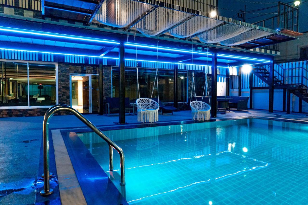 Blue Sky Residence Airport Ban Bang Phli Yai Eksteriør billede
